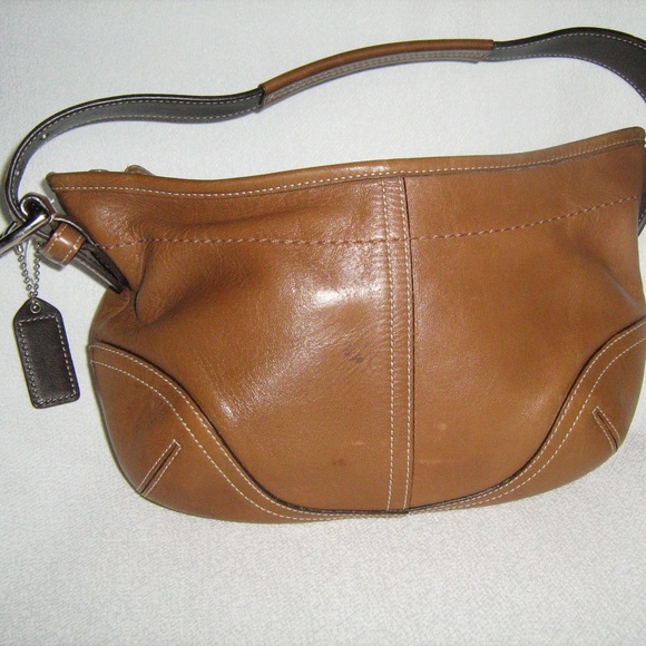 Coach - Picture 8 of 8